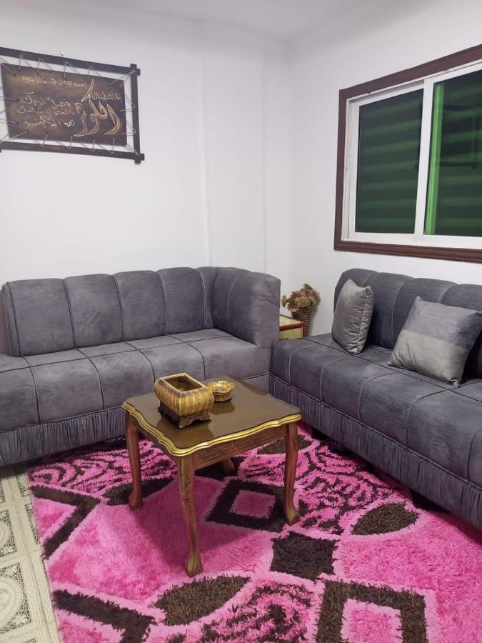 Al Seoudi Furnished Units Apartment Az Zarqa Exterior photo