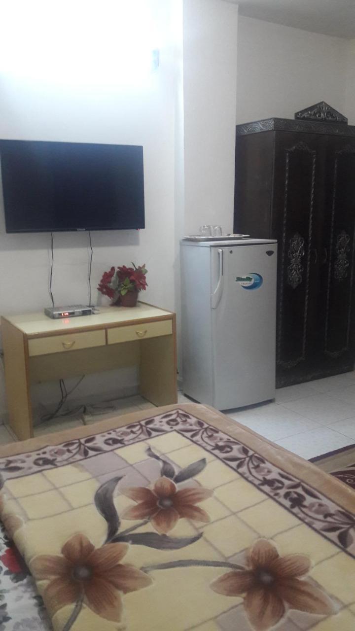 Al Seoudi Furnished Units Apartment Az Zarqa Exterior photo
